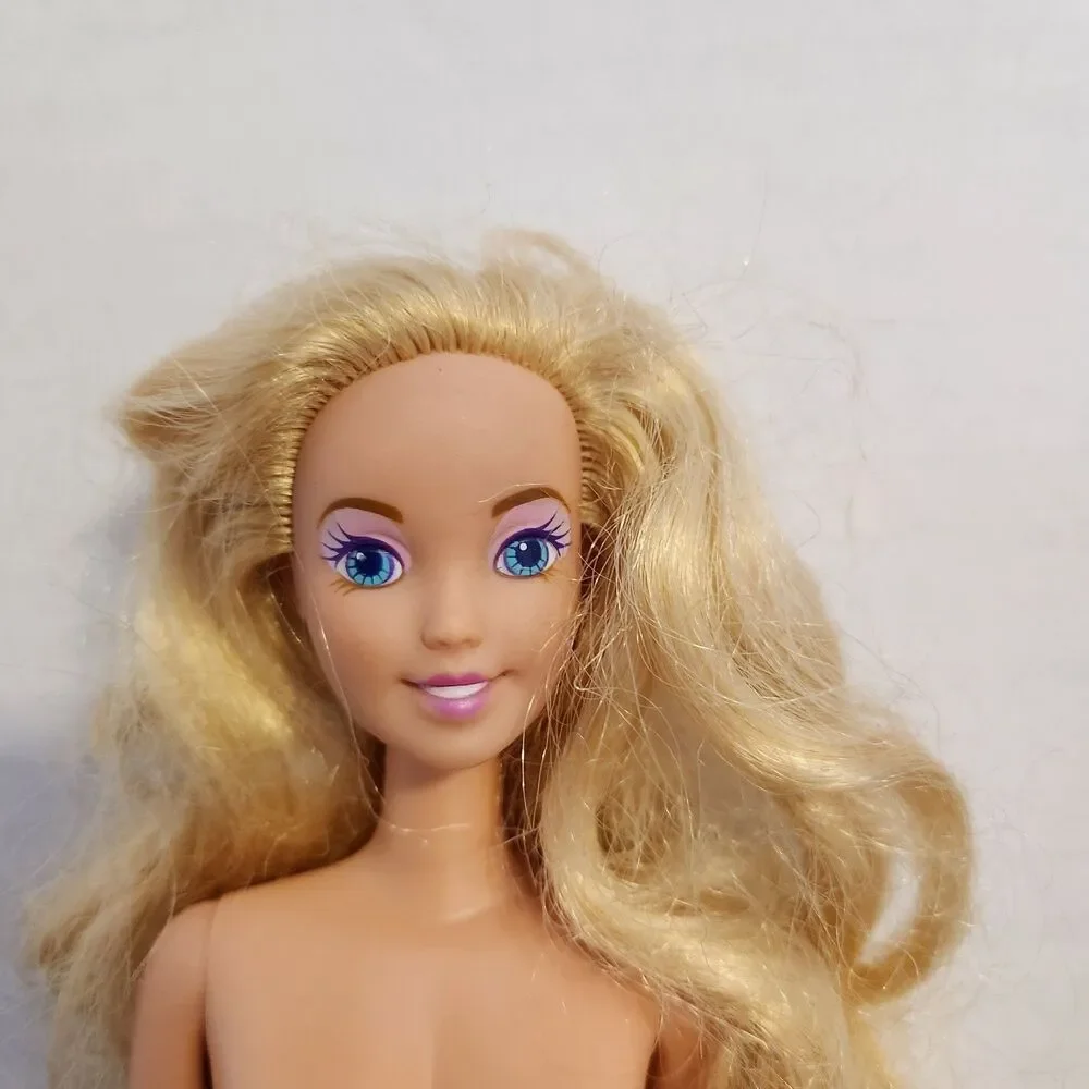 Vintage Kenner 1991 Miss America “Blair” Fashion Doll Blonde Blue Eyes NUDE